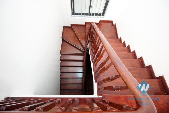 Quality house with morden style for rent in Tay Ho district 